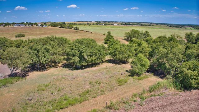 1250 County Road 311 RD, Jarrell, TX 76537