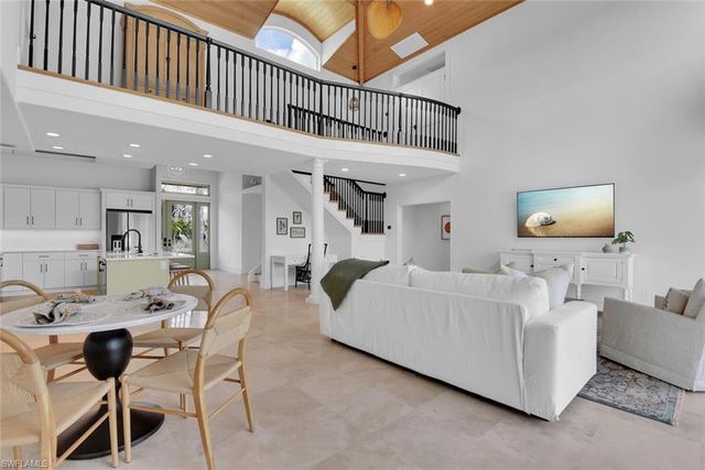 215 Mooring Line DR, Naples, FL 34102