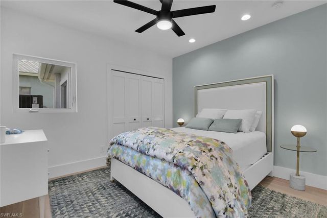 215 Mooring Line DR, Naples, FL 34102