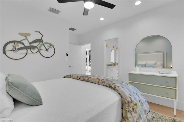 215 Mooring Line DR, Naples, FL 34102