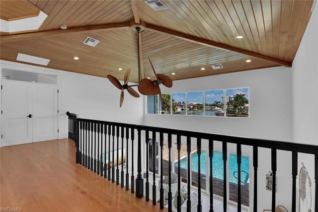 215 Mooring Line DR, Naples, FL 34102