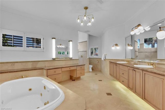 215 Mooring Line DR, Naples, FL 34102