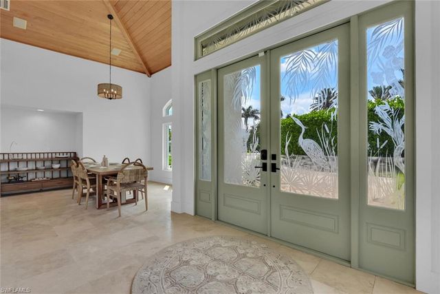 215 Mooring Line DR, Naples, FL 34102