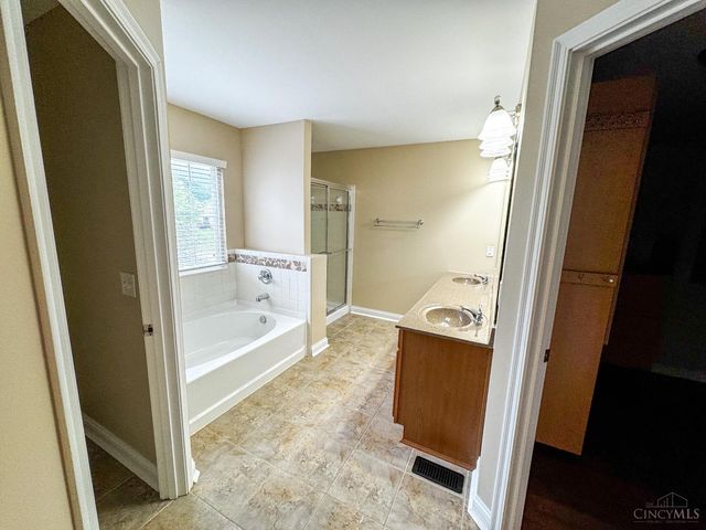 1097 Stone Oak Boulevard, Union Twp, OH 45103