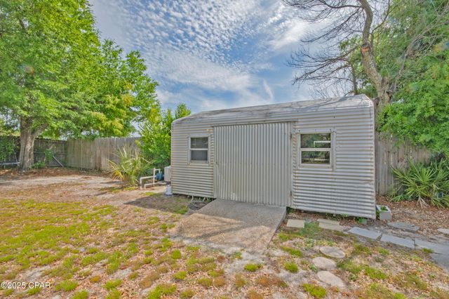 1012 W 10th Court, Panama City, FL 32401