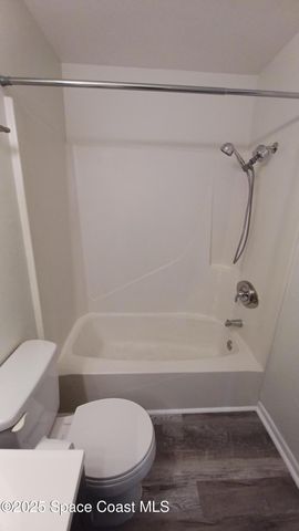 214 San Juan Circle, Melbourne, FL 32935