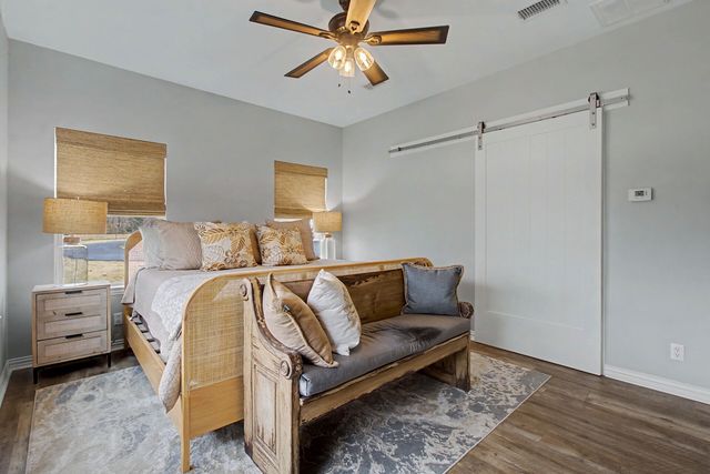 9748 County Road 1200, Athens, TX 75751