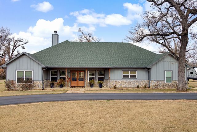 9748 County Road 1200, Athens, TX 75751
