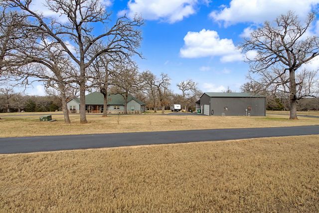 9748 County Road 1200, Athens, TX 75751