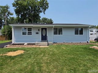 1135 Campion Lane, St Louis, MO 63031
