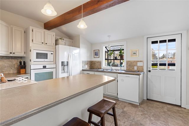 151 Ives Road, Warwick, RI 02818