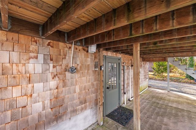 151 Ives Road, Warwick, RI 02818