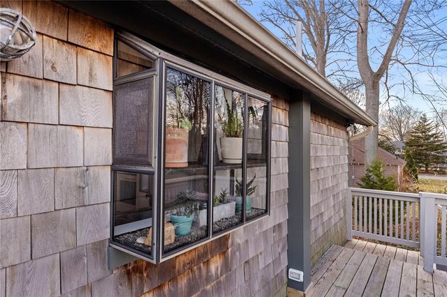 151 Ives Road, Warwick, RI 02818