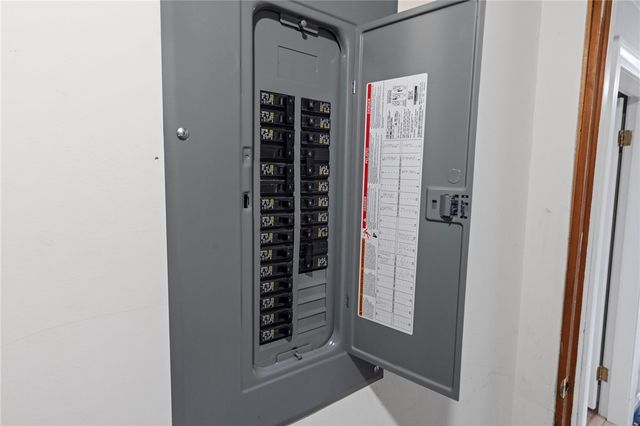 151 Ives Road, Warwick, RI 02818