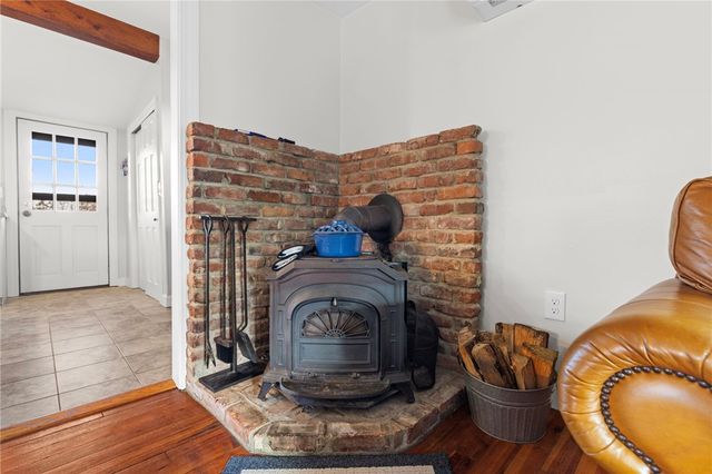 151 Ives Road, Warwick, RI 02818