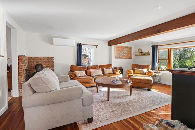 151 Ives Road, Warwick, RI 02818