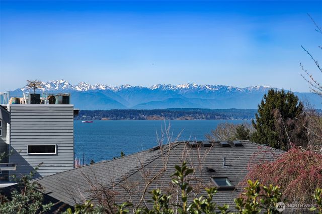 3511 NW 67th Street, Seattle, WA 98117