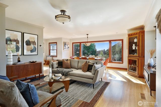 3511 NW 67th Street, Seattle, WA 98117