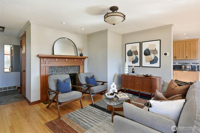 3511 NW 67th Street, Seattle, WA 98117