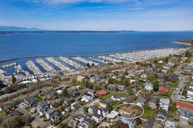 3511 NW 67th Street, Seattle, WA 98117