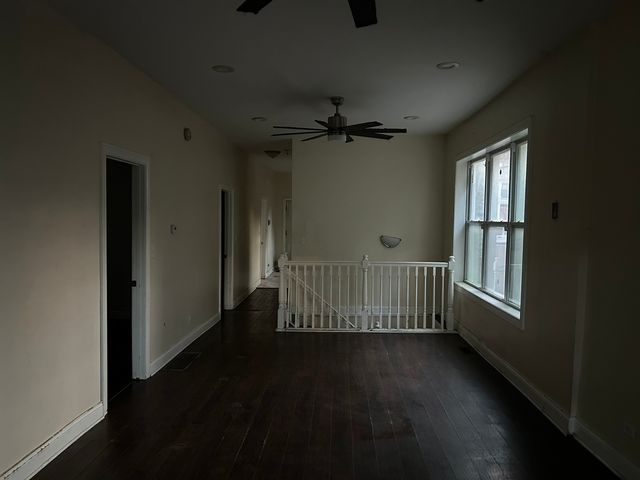 6018 S Eberhart Avenue, Chicago, IL 60637