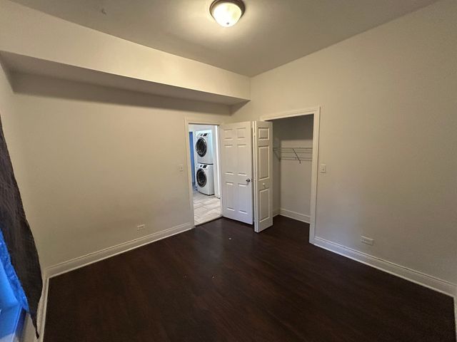 6018 S Eberhart Avenue, Chicago, IL 60637