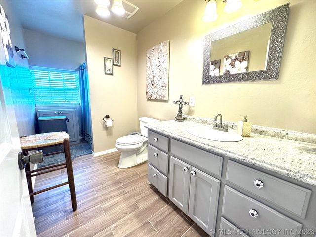 114537 Spring Creek Road, Eufaula, OK 74432