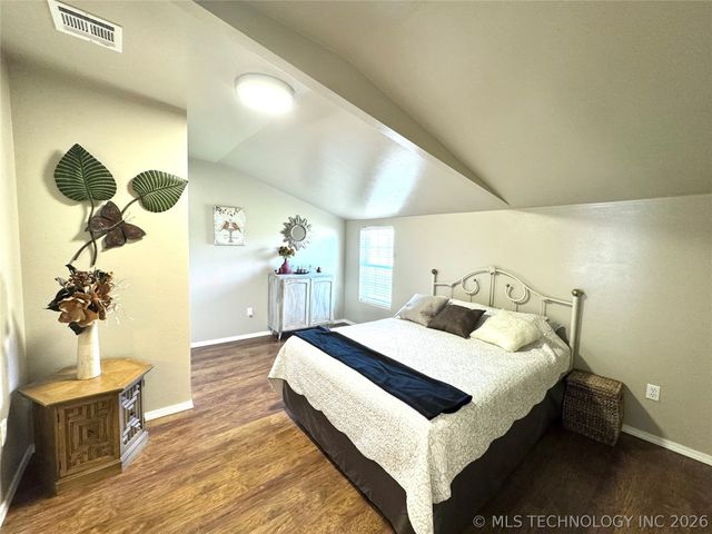 114537 Spring Creek Road, Eufaula, OK 74432