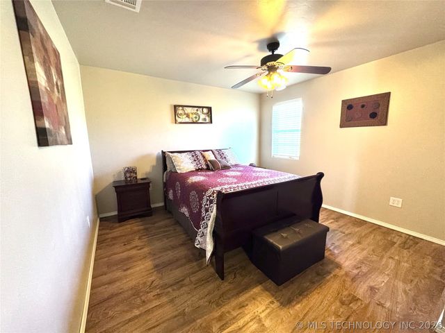 114537 Spring Creek Road, Eufaula, OK 74432