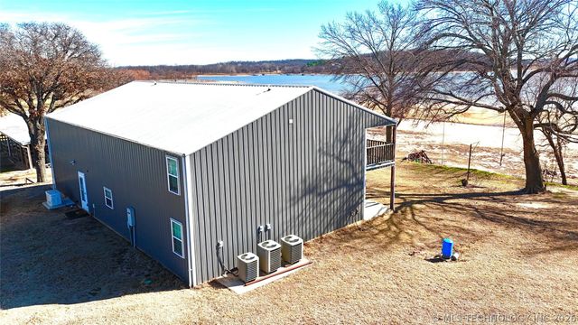 114537 Spring Creek Road, Eufaula, OK 74432