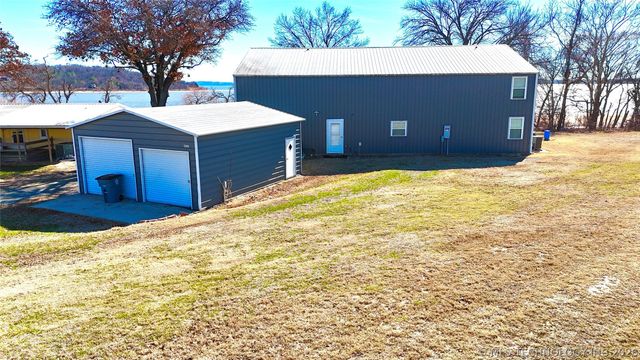 114537 Spring Creek Road, Eufaula, OK 74432