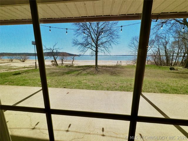 114537 Spring Creek Road, Eufaula, OK 74432