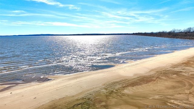 114537 Spring Creek Road, Eufaula, OK 74432