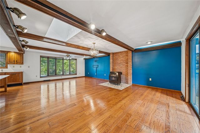 12219 Roth Drive, North Huntingdon, PA 15642