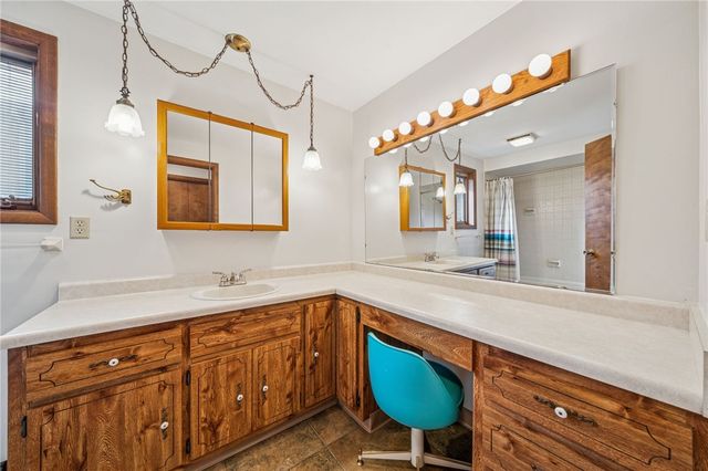 12219 Roth Drive, North Huntingdon, PA 15642