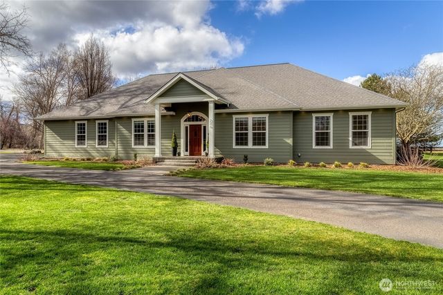 236 Looking Glass Road, Walla Walla, WA 99362