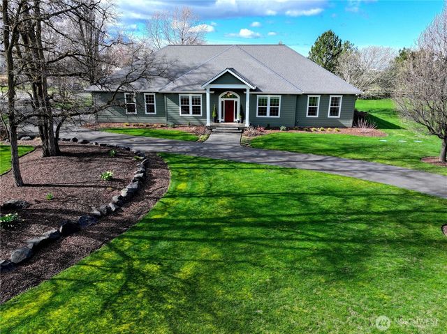 236 Looking Glass Road, Walla Walla, WA 99362