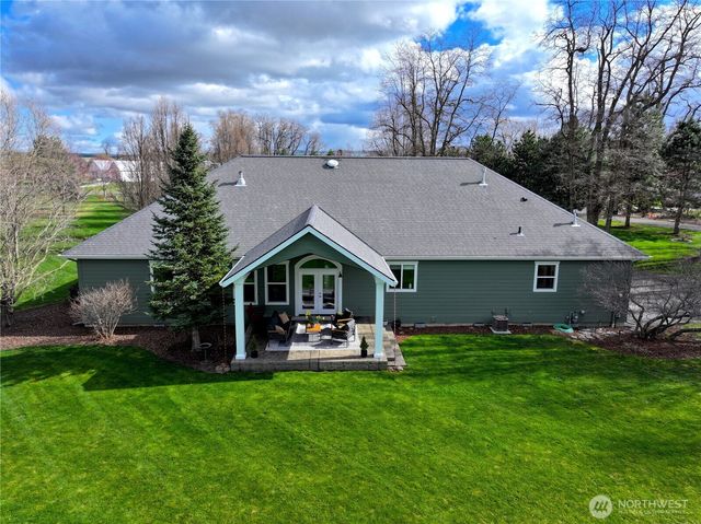 236 Looking Glass Road, Walla Walla, WA 99362