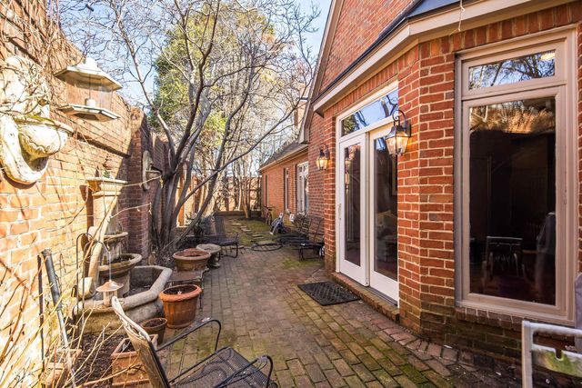 2944 GARDENS WAY, Memphis, TN 38111