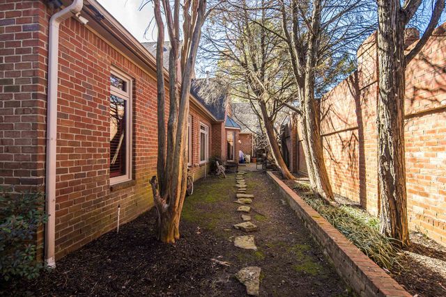 2944 GARDENS WAY, Memphis, TN 38111