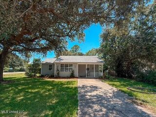 301 43rd Street, Gulfport, MS 39507