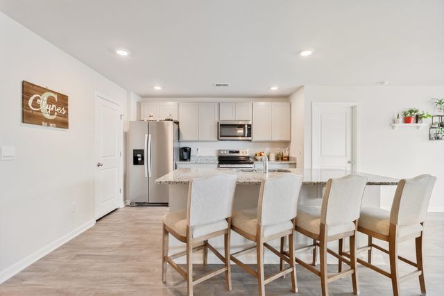 504 Woodland Farms Circle, Aynor, SC 29511