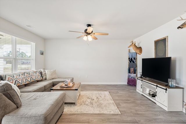 504 Woodland Farms Circle, Aynor, SC 29511