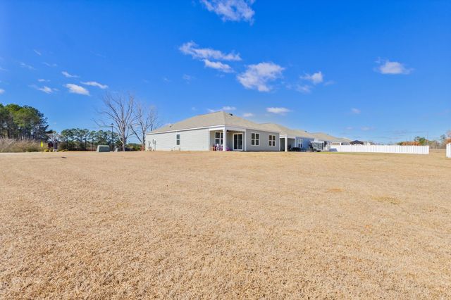 504 Woodland Farms Circle, Aynor, SC 29511