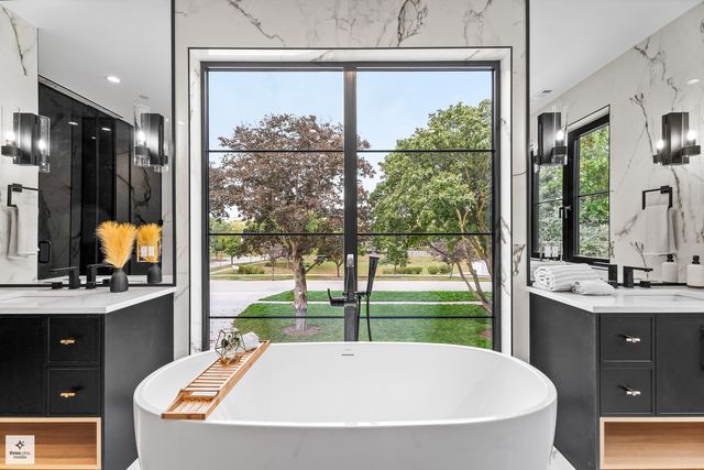 3005 Highland Road, Northbrook, IL 60062