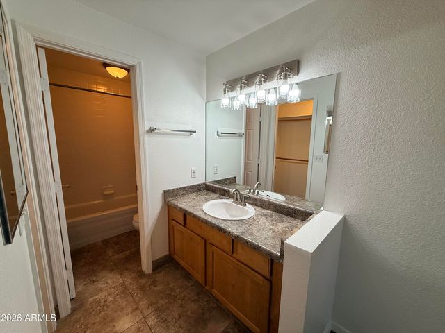 14203 N 19TH Avenue 2058, Phoenix, AZ 85023