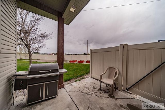 2424 E Timberview Circle, Idaho Falls, ID 83401