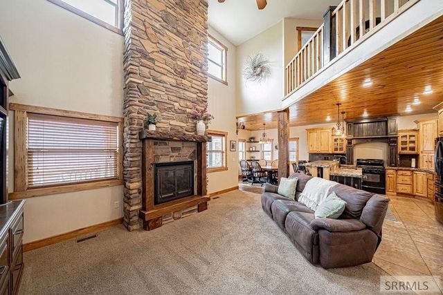 2424 E Timberview Circle, Idaho Falls, ID 83401