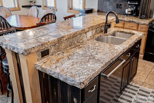 2424 E Timberview Circle, Idaho Falls, ID 83401