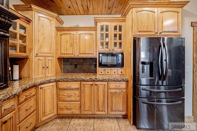 2424 E Timberview Circle, Idaho Falls, ID 83401